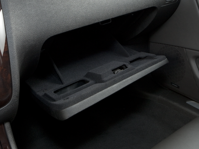 2011 Cadillac DTS Premium