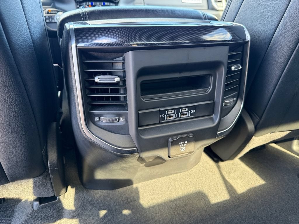 2022 RAM 1500 Laramie Crew Cab 4x4 5'7" Box
