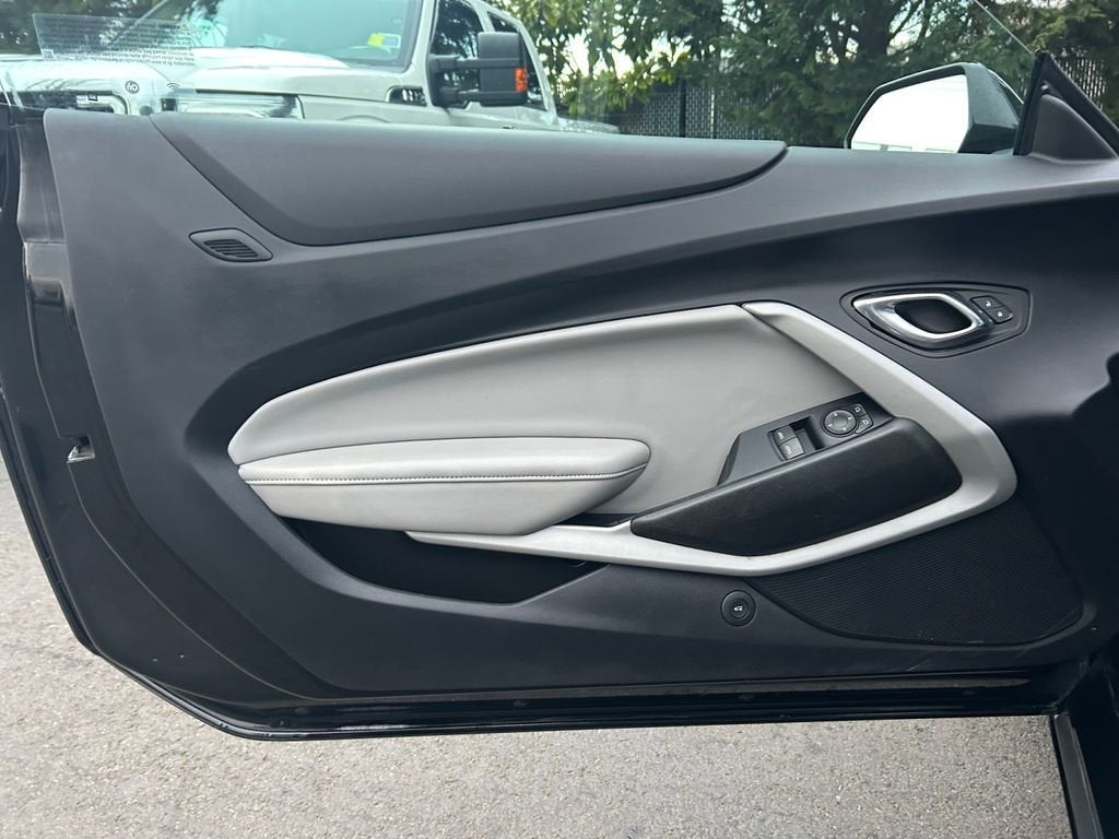 2022 Chevrolet Camaro 1LT