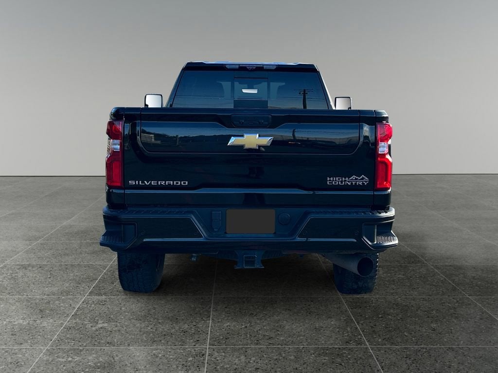 2022 Chevrolet Silverado 3500 HD High Country