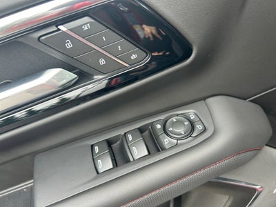 2025 Chevrolet Suburban RST