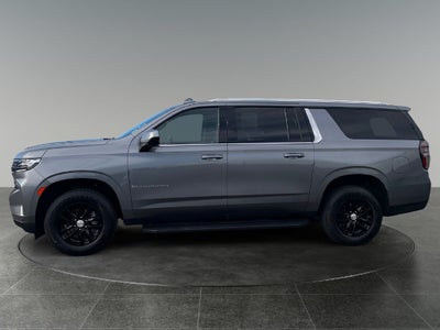 2022 Chevrolet Suburban LT