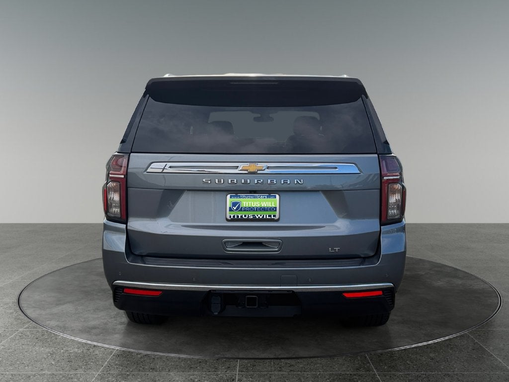 2022 Chevrolet Suburban LT