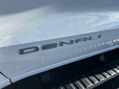 2025 GMC Canyon Denali