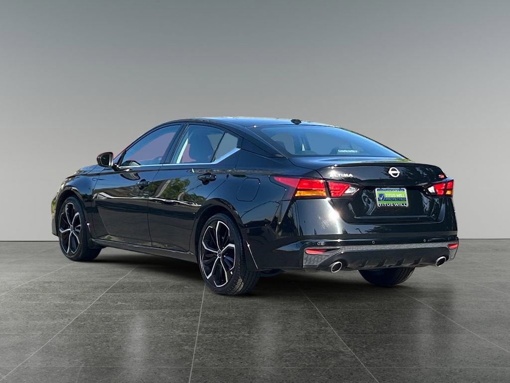 2025 Nissan Altima SR