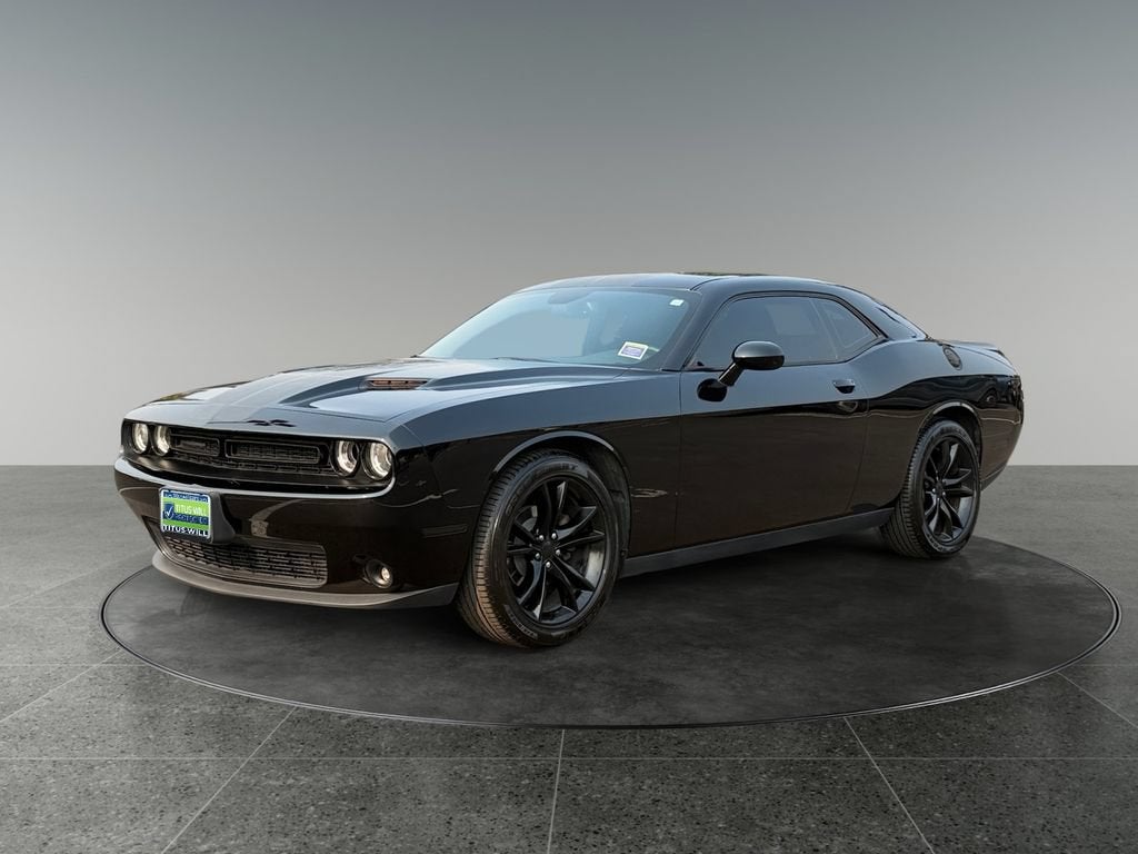 2016 Dodge Challenger SXT