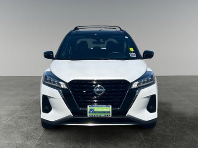 2021 Nissan Kicks SR