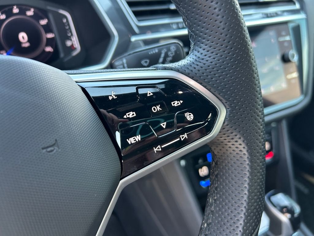 2022 Volkswagen Tiguan SEL R-Line