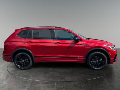 2024 Volkswagen Tiguan SE R-Line Black
