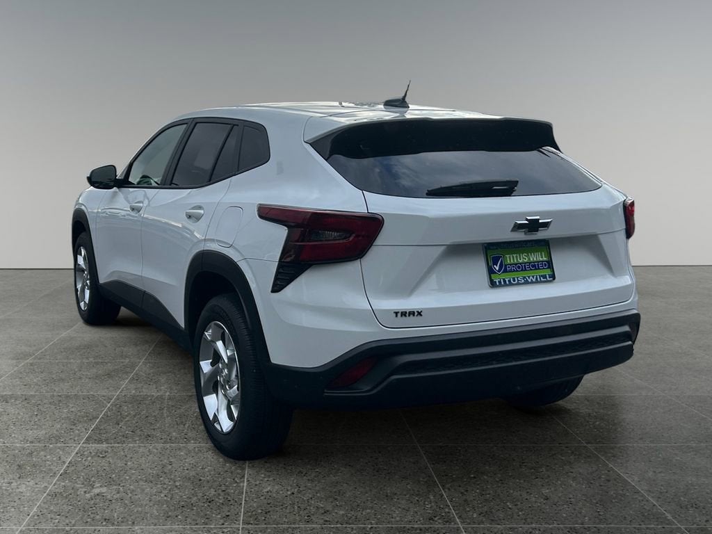 2025 Chevrolet Trax LS