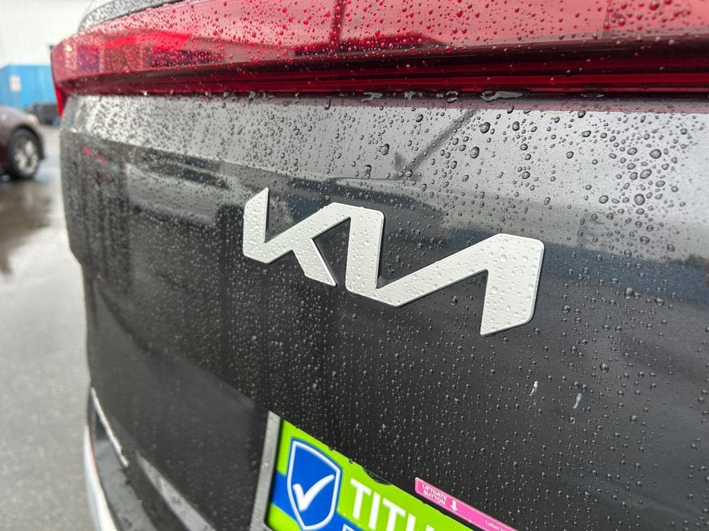 2025 Kia Carnival LXS