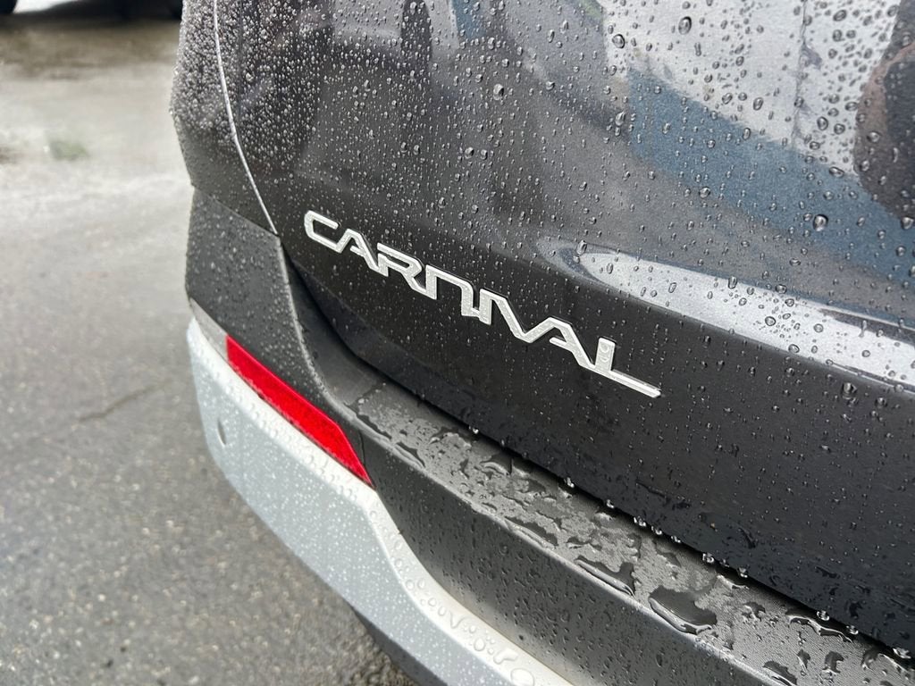 2025 Kia Carnival LXS