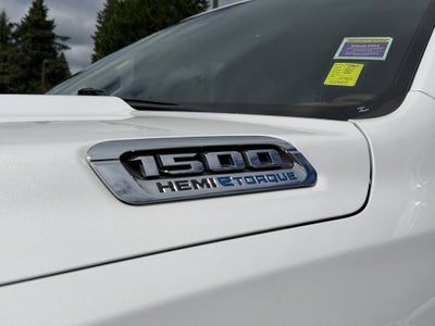 2021 RAM 1500 Laramie Crew Cab 4x4 5'7" Box