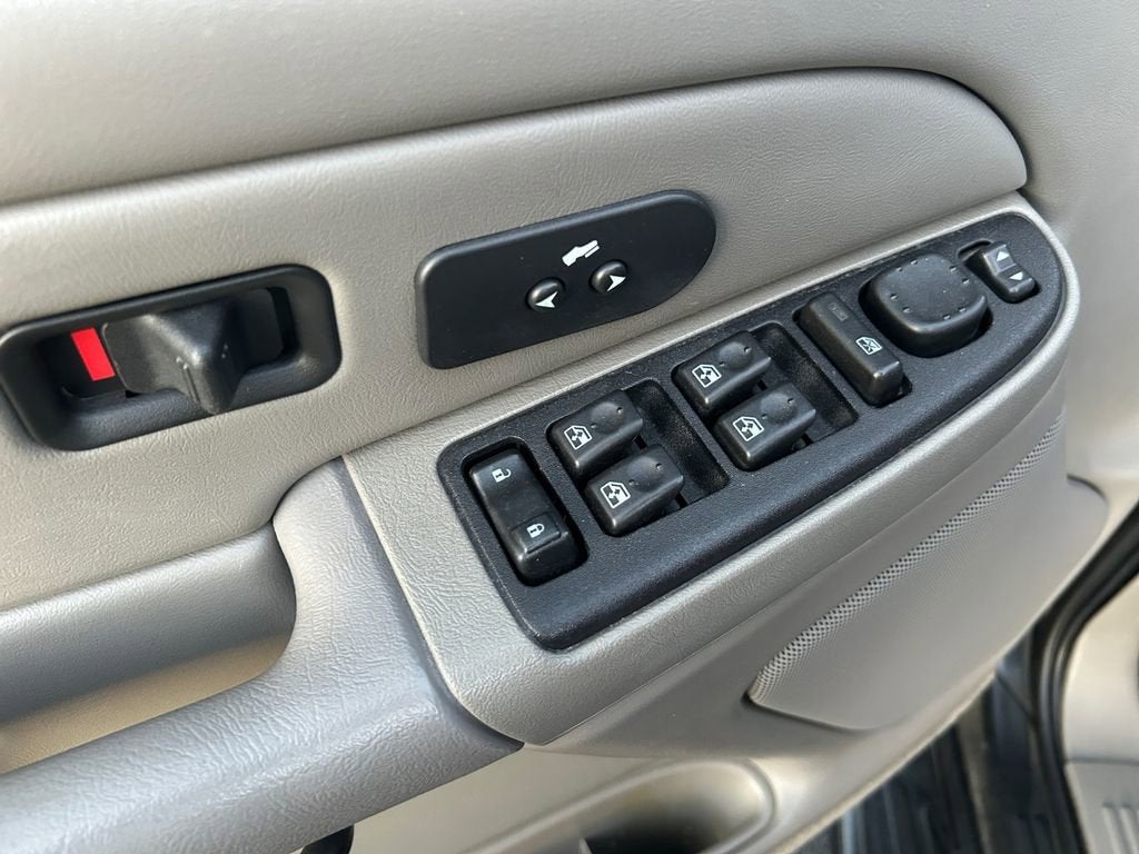 2005 Chevrolet Tahoe LS