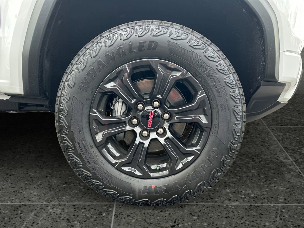 2025 GMC Canyon Elevation