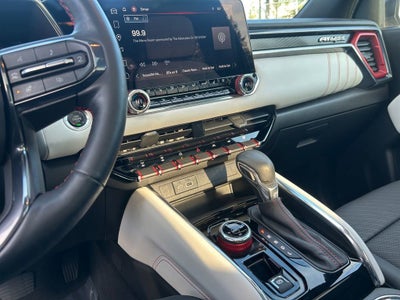 2024 GMC Canyon AT4X