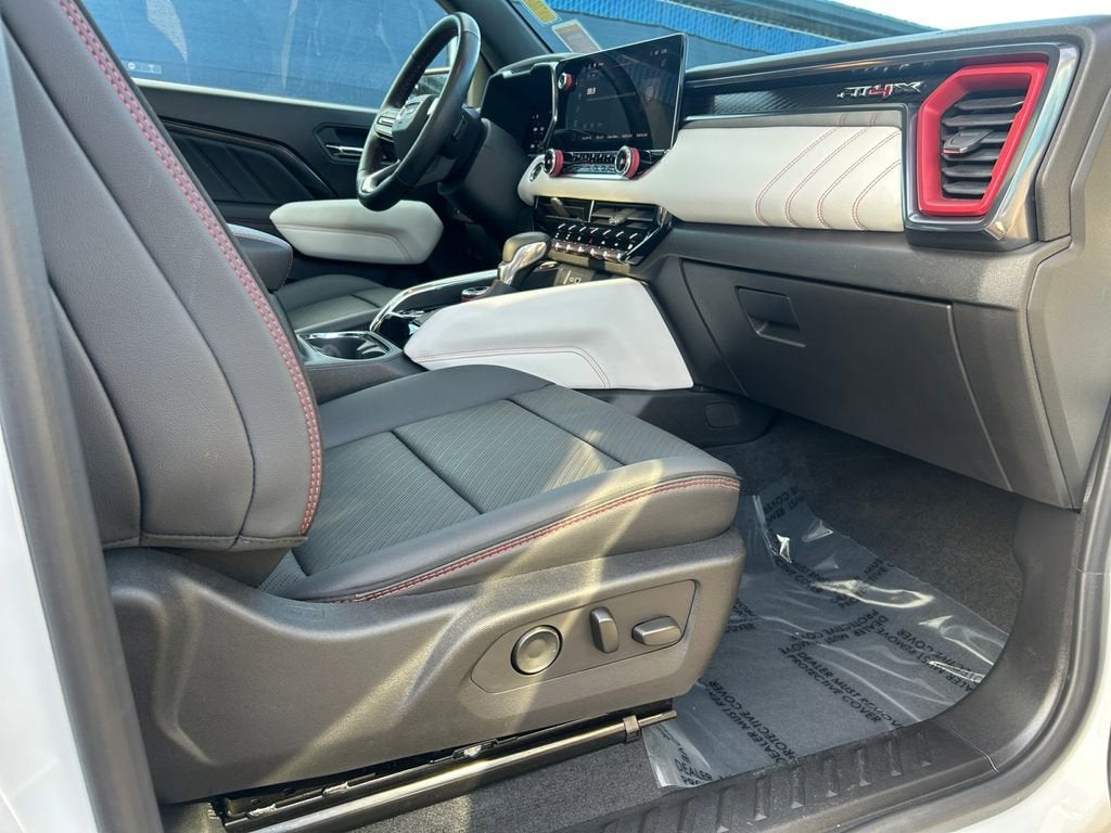 2024 GMC Canyon AT4X