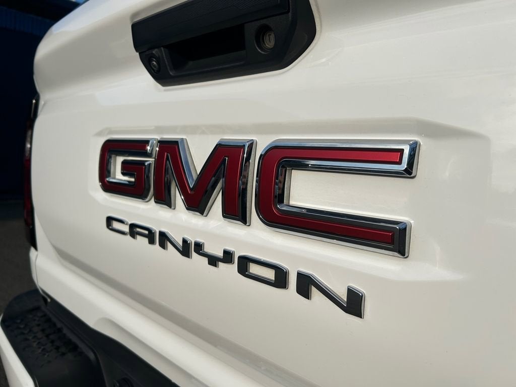 2024 GMC Canyon AT4X