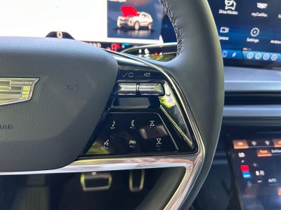 2026 Cadillac VISTIQ Luxury