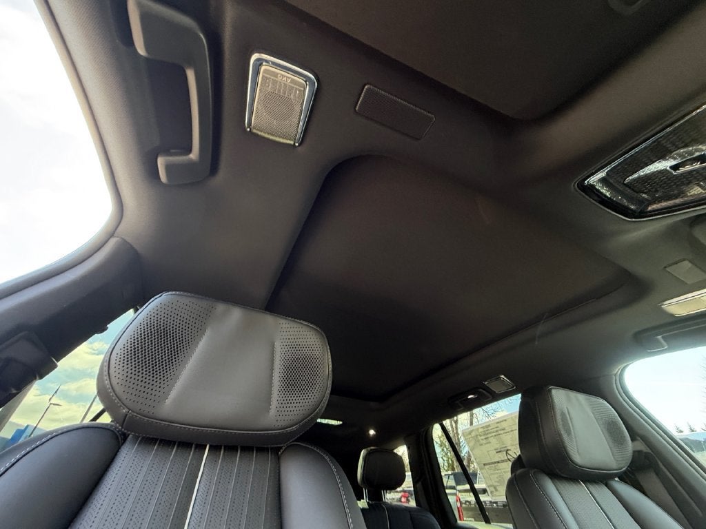 2027 Cadillac VISTIQ Sport