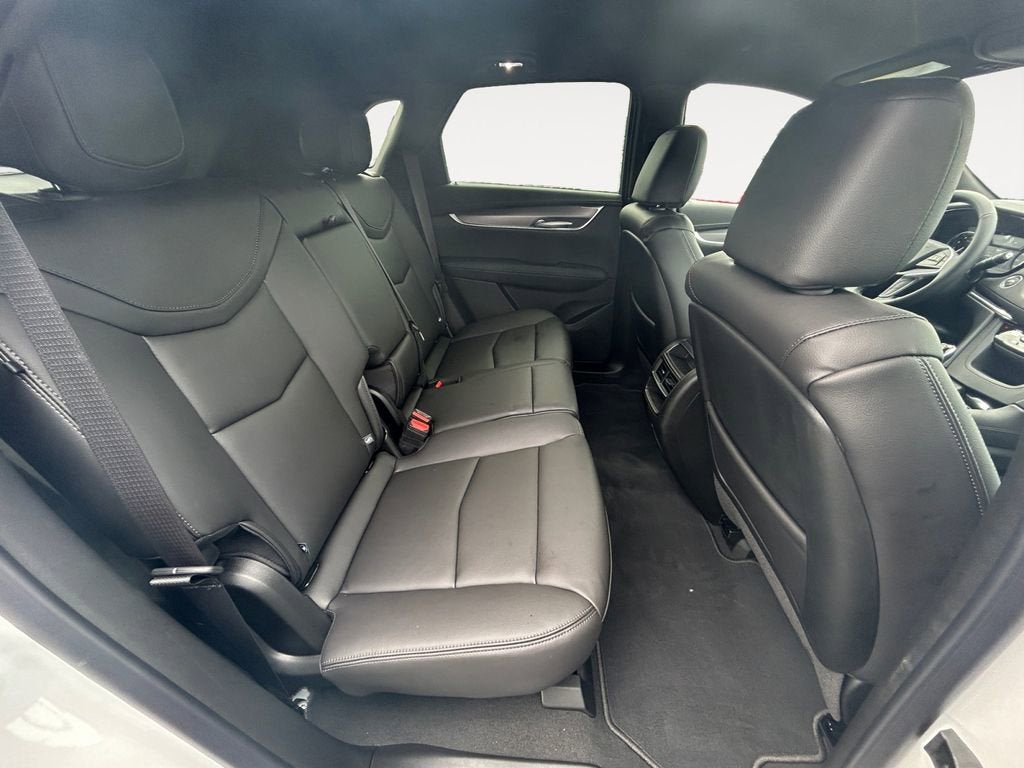 2026 Cadillac XT5 Luxury