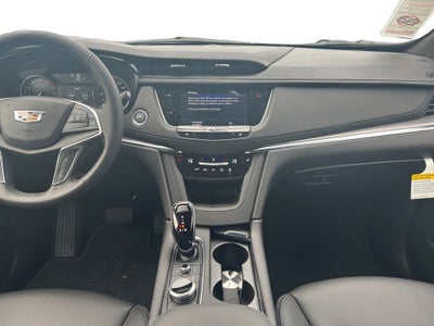 2026 Cadillac XT5 Luxury