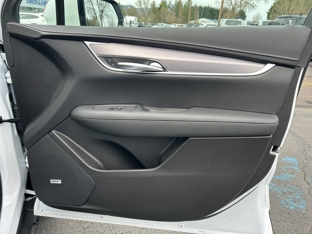 2026 Cadillac XT5 Luxury