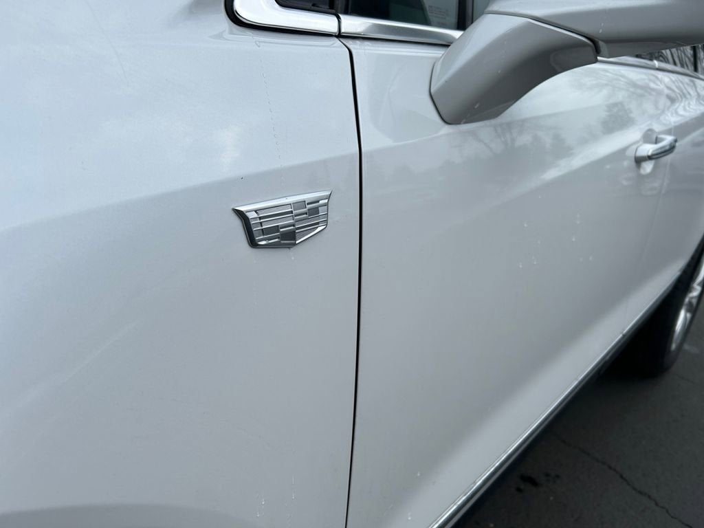 2026 Cadillac XT5 Luxury