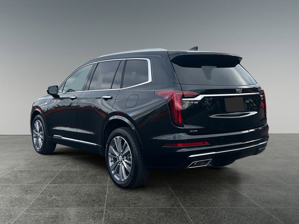 2025 Cadillac XT6 Premium Luxury