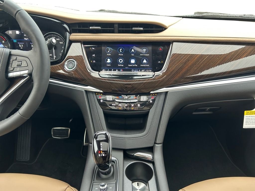 2025 Cadillac XT6 Sport