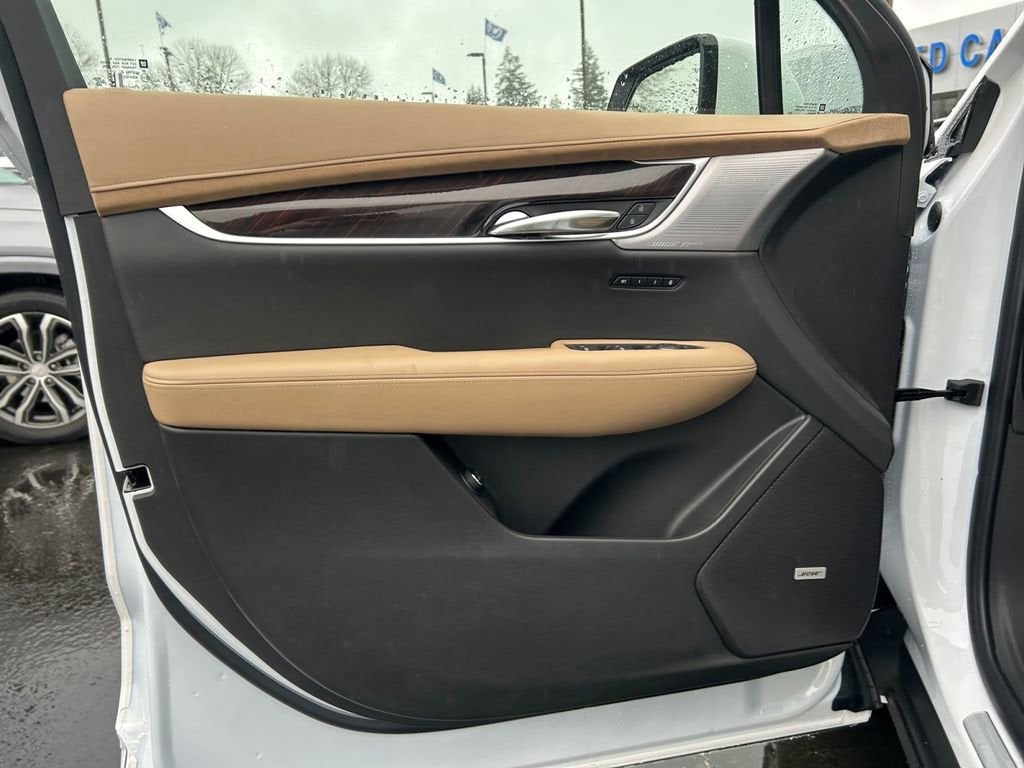 2025 Cadillac XT6 Sport