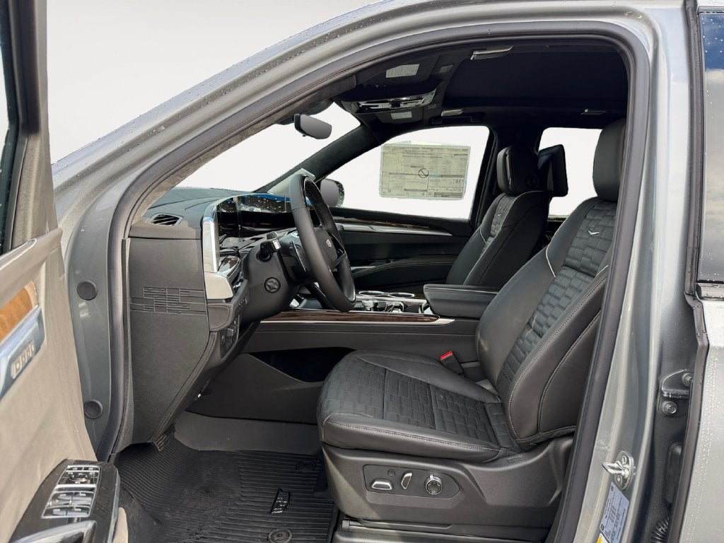 2027 Cadillac Escalade 4WD Platinum Sport