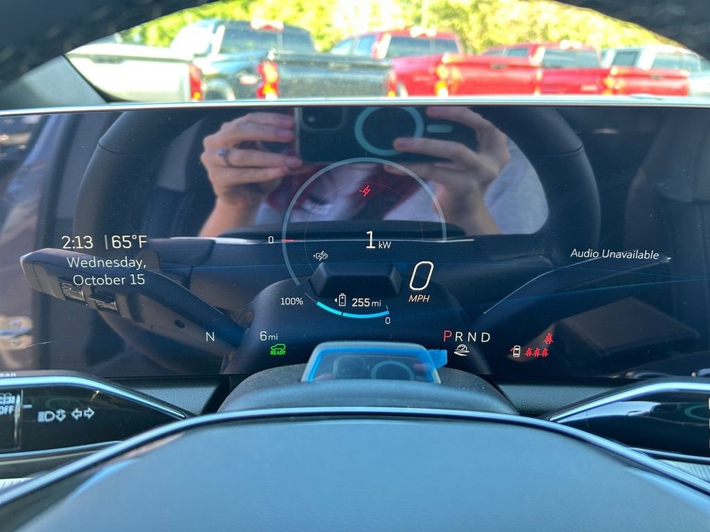 2025 Cadillac OPTIQ Luxury 1