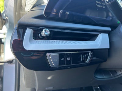 2025 Cadillac OPTIQ Luxury 1