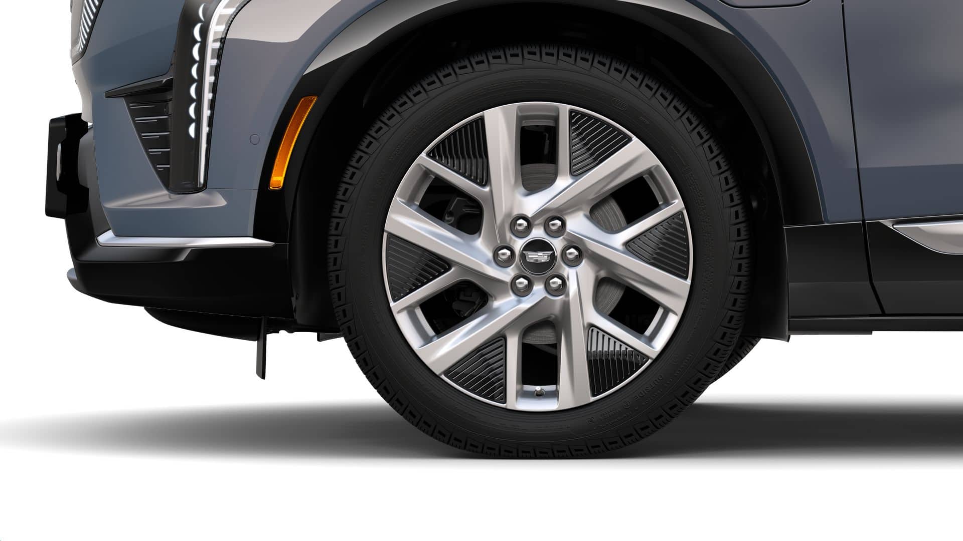 2025 Cadillac OPTIQ Luxury 1