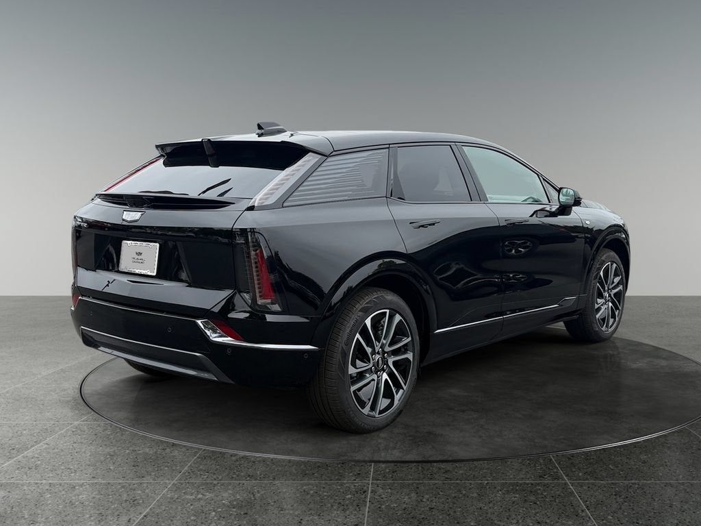2027 Cadillac OPTIQ Sport - Photo 9