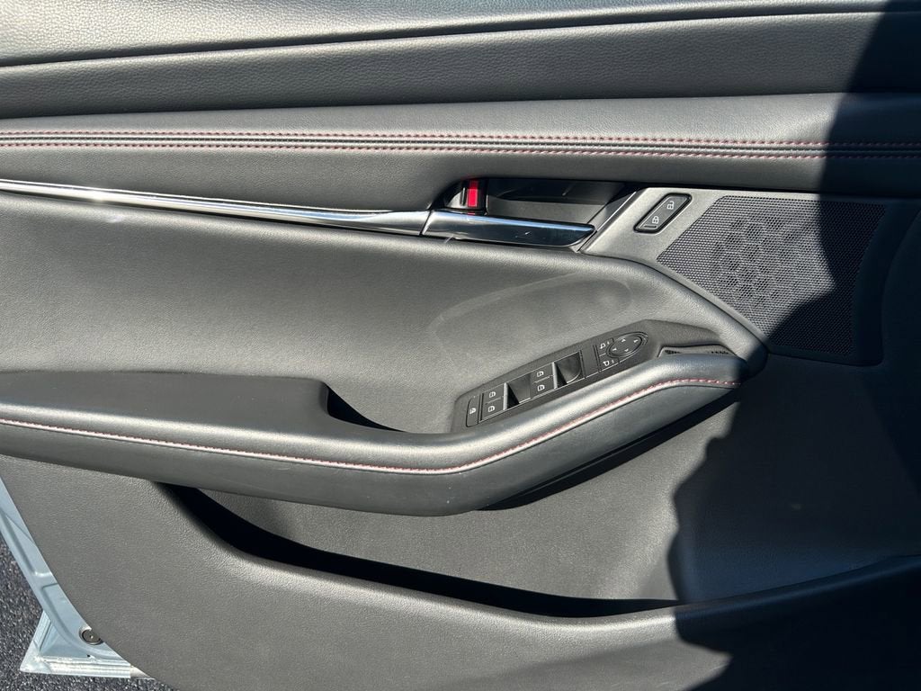 2025 Mazda Mazda3 Sedan 2.5 S Carbon Edition