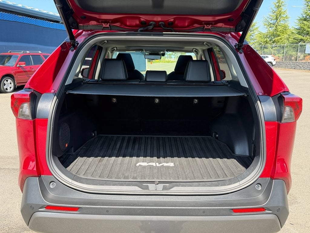 2020 Toyota RAV4 Limited
