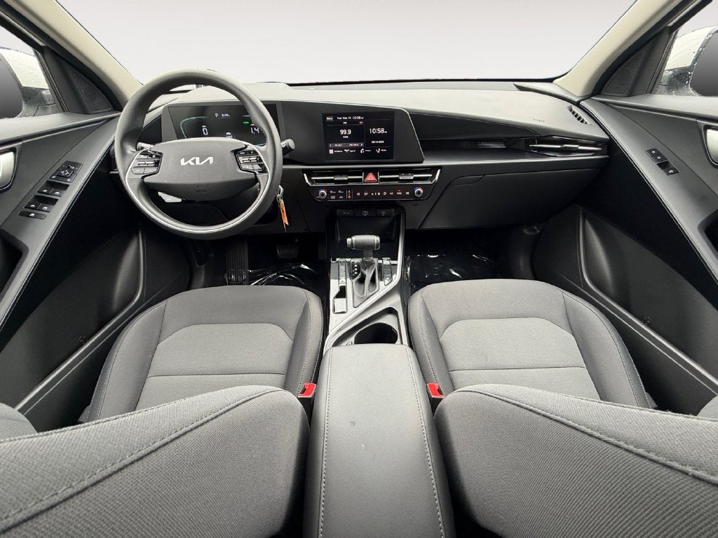 2025 Kia Niro LX