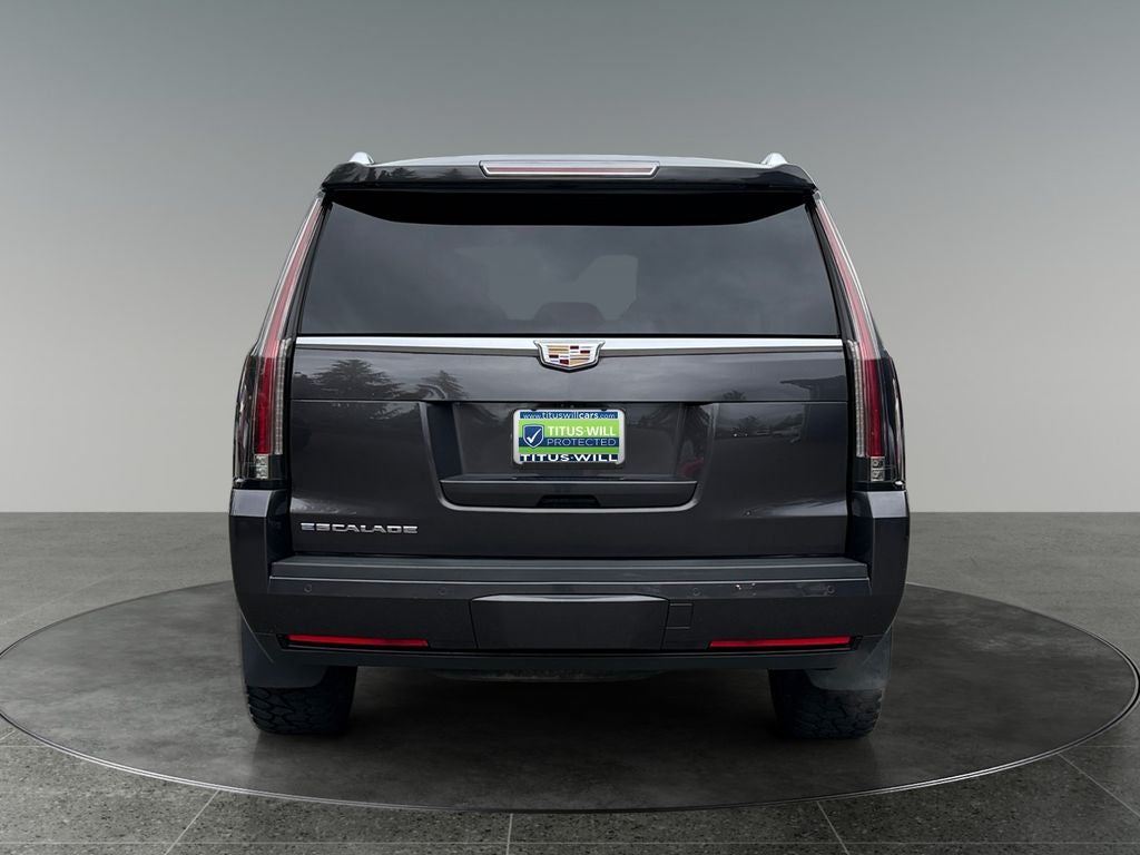 2018 Cadillac Escalade Platinum Edition