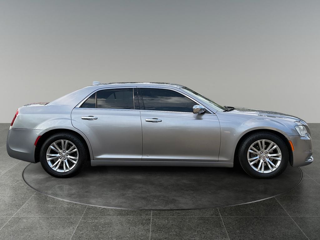 2016 Chrysler 300 C