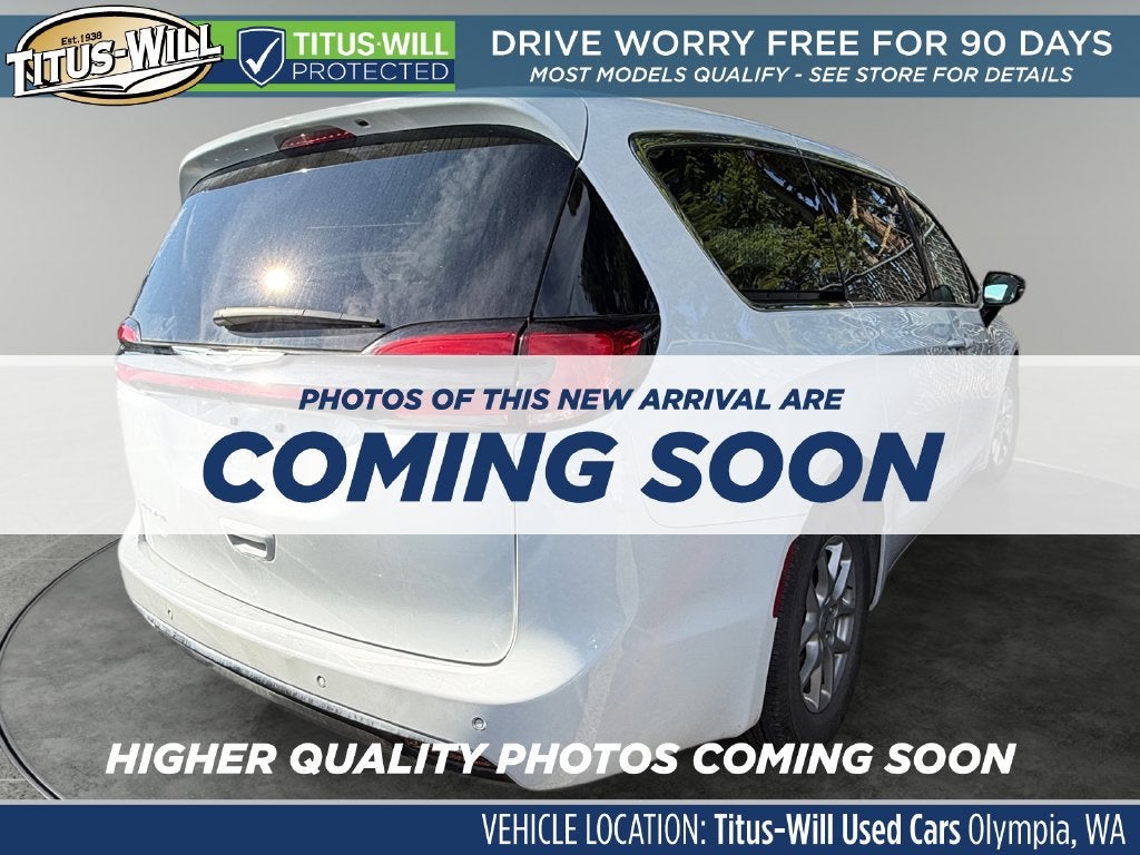 2024 Chrysler Pacifica Touring L
