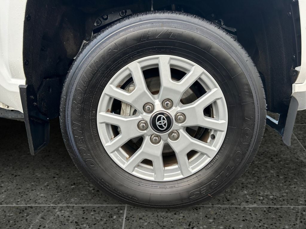 2024 Toyota Tacoma SR5