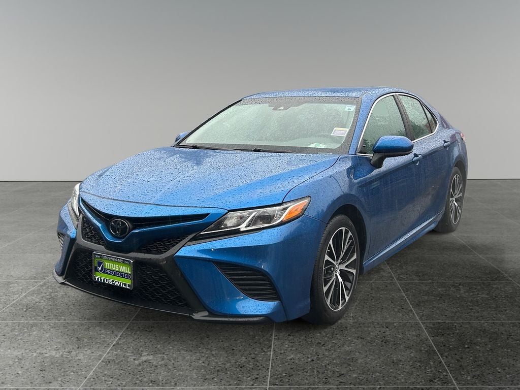 2019 Toyota Camry SE