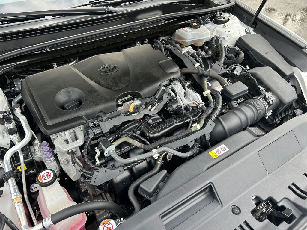 2019 Toyota Camry Hybrid SE