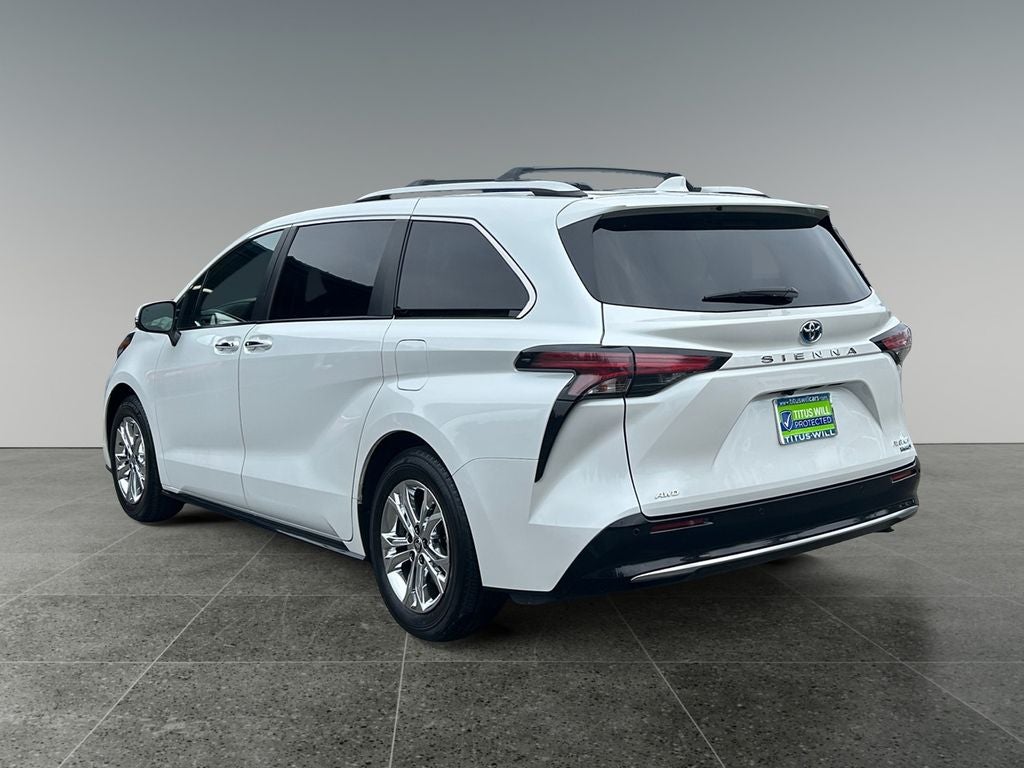 2022 Toyota Sienna Platinum 7 Passenger