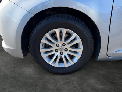 2017 Toyota Sienna XLE 8 Passenger