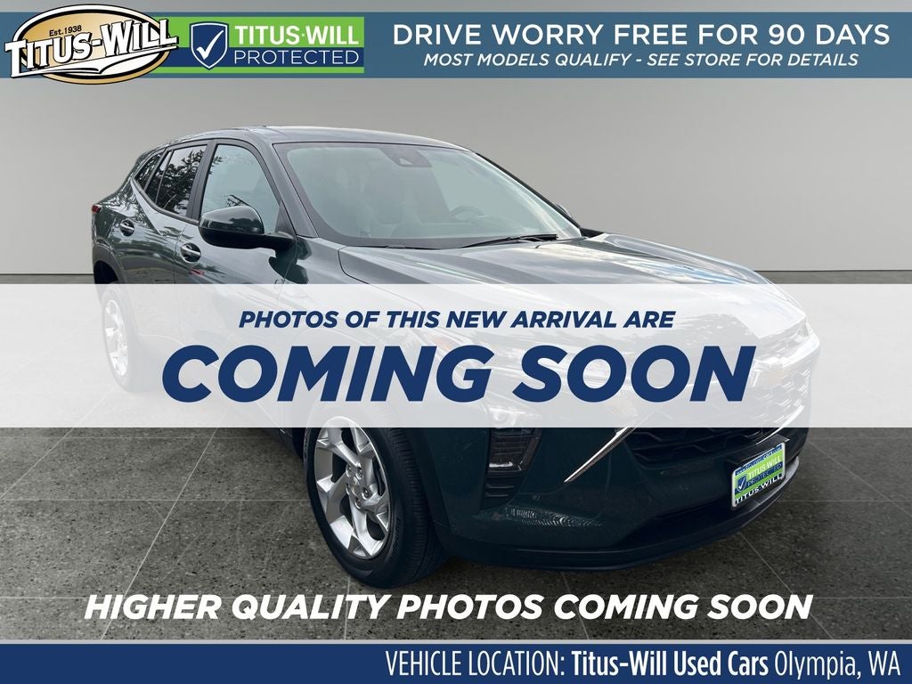 2025 Chevrolet Trax LS's photo