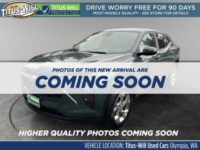 2025 Chevrolet Trax LS