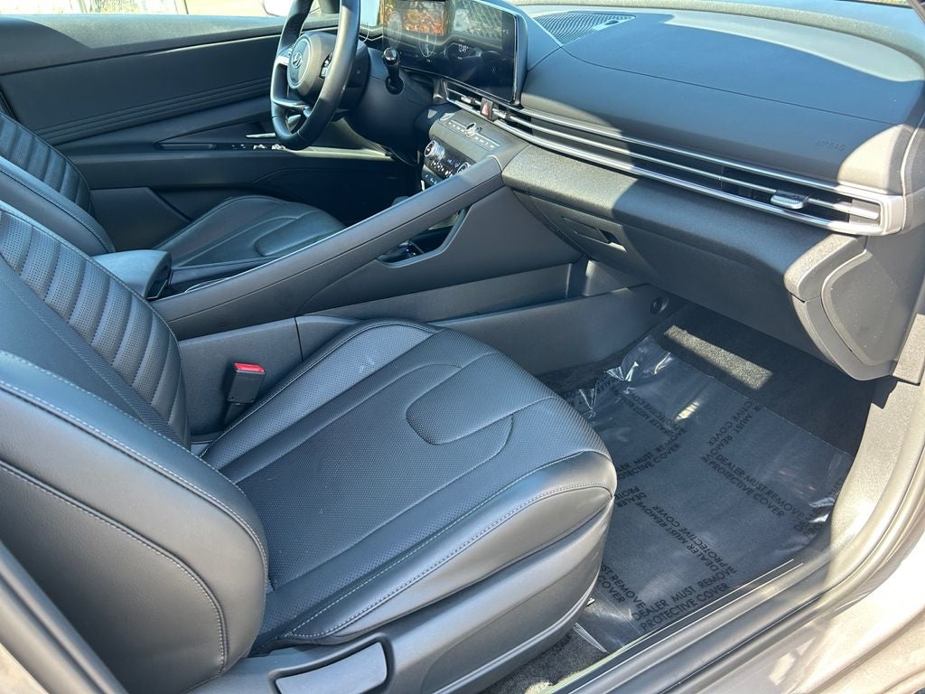 2023 Hyundai Elantra Limited